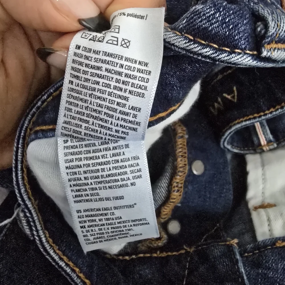 American Eagle Men's Dark Wash Slim Flex Distressed Jeans 30X34